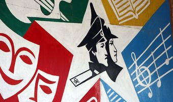 MegaCom компаниясы  кыргызстандыктарды  Ата Мекенди коргоочулар күнү менен  менен куттуктайт 